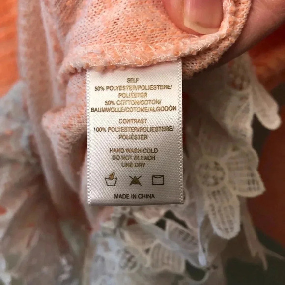 Anthropologie Sunday in Brooklyn lace hem sweater peach pull over top medium - Picture 8 of 11